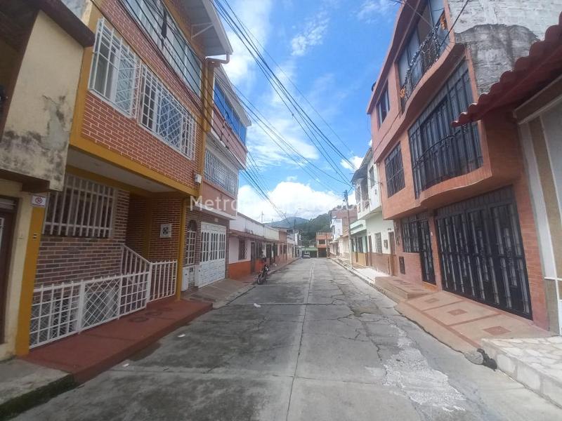 Apartamento en Venta, Apartamento Duplex Piso 3 Ancon, Ibagué - Ansicht 3