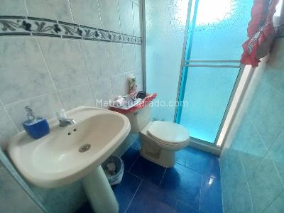 Apartamento de 5 alcobas en venta en Apartamento Duplex Piso 3 Ancon, Ibagué, 136 m² · foto 14 de 20