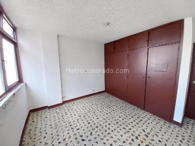 Apartamento de 3 alcobas en venta en Edificio Lombo Bonilla Piso 4, Ibagué, 217 m² · foto 12 de 20