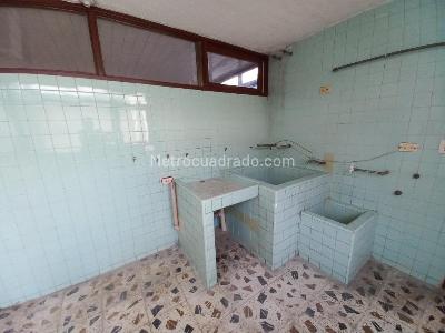 Apartamento de 3 alcobas en venta en Edificio Lombo Bonilla Piso 4, Ibagué, 217 m² · foto 20 de 20