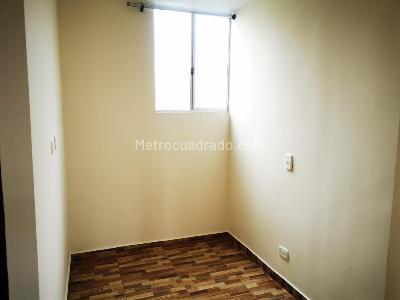 Apartamento de 3 alcobas en venta en C R Arboleda Del Campestre Totumo Piso 5 Sin Ascen, Ibagué, 65 m² · foto 12 de 20