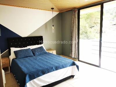 Casa de 5 alcobas en venta en Casa Campestre En Murraposa B/El Salado, Ibagué, 400 m² · foto 10 de 20