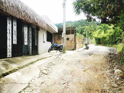 Casa de 5 alcobas en venta en Casa Campestre En Murraposa B/El Salado, Ibagué, 400 m² · foto 3 de 20