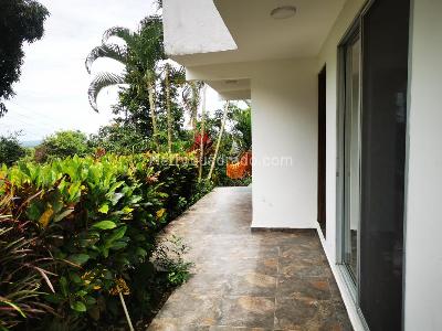 Casa de 5 alcobas en venta en Casa Campestre En Murraposa B/El Salado, Ibagué, 400 m² · foto 4 de 20