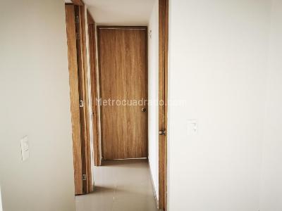 Apartamento de 3 alcobas en venta en Conjunto Residencial Kundae Piso 9, Ibagué, 59 m² · foto 8 de 18