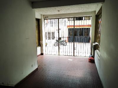 Casa de 5 alcobas en venta en Villamarlen Ii, Ibagué, 372 m² · foto 4 de 20