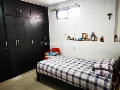 Casa de 5 alcobas en venta en Remansos, Ibagué, 322 m² · foto 14 de 20