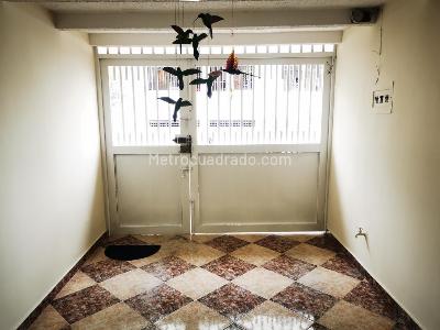 Casa de 5 alcobas en venta en Urbanizacion Valparaiso Segunda Etapa, Ibagué, 150 m² · foto 4 de 20