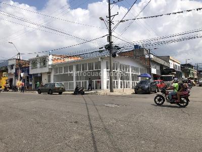 Local Comercial en Arriendo, Local 21 Con 3, Ibagué