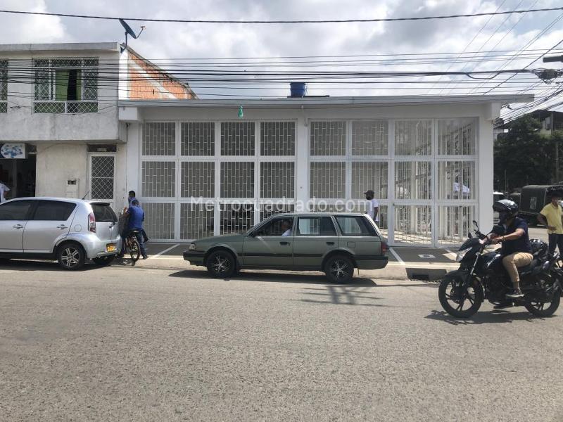 Local Comercial en Arriendo, Local 21 Con 3, Ibagué - Vista 3