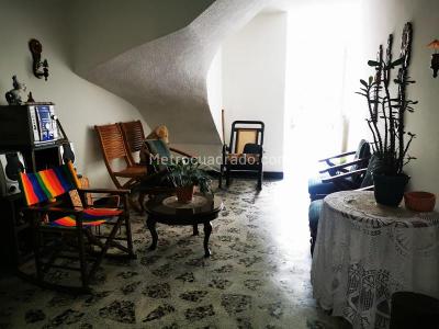 Casa de 5 alcobas en venta en Naciones Unidas, Ibagué, 307 m² · foto 14 de 20