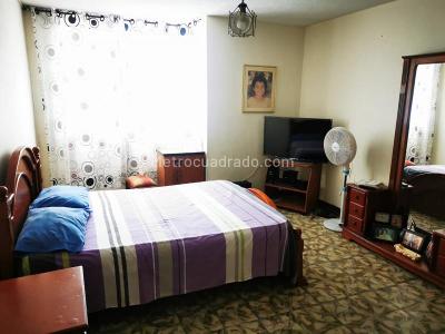 Casa de 5 alcobas en venta en Naciones Unidas, Ibagué, 307 m² · foto 19 de 20