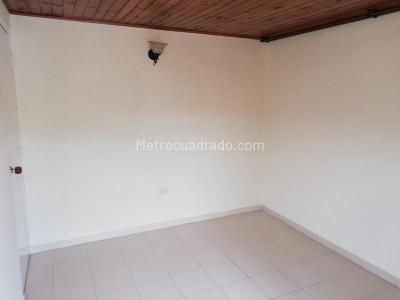 Casa de 5 alcobas en venta en Cantabria, Ibagué, 130 m² · foto 7 de 20