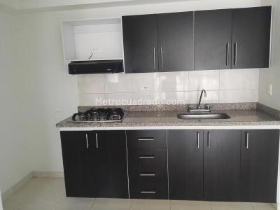 Apartamento de 3 alcobas en venta en Conjunto Cerrado Bosques De Fonderella Piso 9, Ibagué, 59 m² · foto 2 de 18