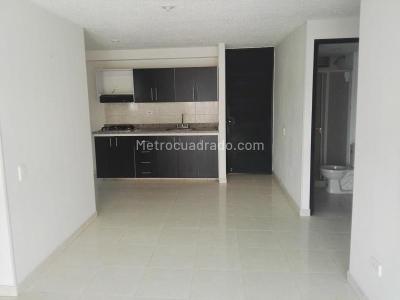 Apartamento de 3 alcobas en venta en Conjunto Cerrado Bosques De Fonderella Piso 9, Ibagué, 59 m² · foto 3 de 18
