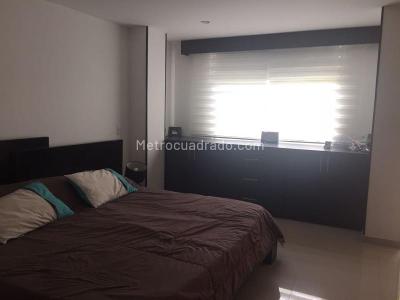 Casa de 5 alcobas en venta en Condominio Los Lagos, Ibagué, 350 m² · foto 8 de 14