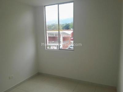 Apartamento de 3 alcobas en venta en Minarco 103 Piso 5 Sin Ascensor, Ibagué, 48 m² · foto 9 de 20