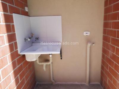Casa de 3 alcobas en venta en Arboleda Campestre Los Cambulos, Ibagué, 70 m² · foto 3 de 19