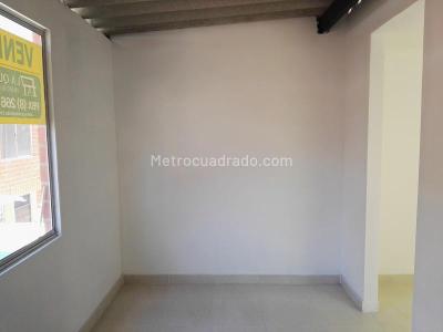 Casa de 3 alcobas en venta en Arboleda Campestre Los Cambulos, Ibagué, 70 m² · foto 9 de 19