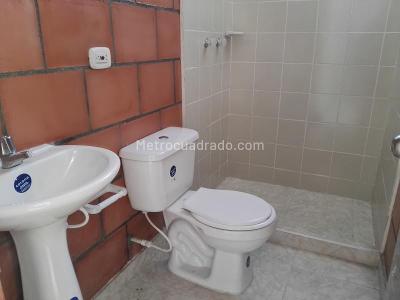 Casa de 3 alcobas en venta en Arboleda Campestre Los Cambulos, Ibagué, 70 m² · foto 18 de 19