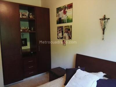 Casa de 3 alcobas en venta en San Francisco De Aparco, Ibagué, 360 m² · foto 8 de 20