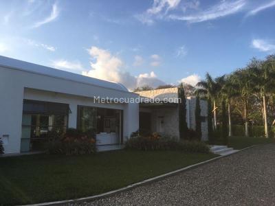 Casa de 5 alcobas en venta en Hacienda Las Victorias, Ibagué, 780 m² · foto 3 de 20