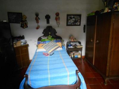 Casa de 5 alcobas en venta en La Pola, Ibagué, 728 m² · foto 11 de 20