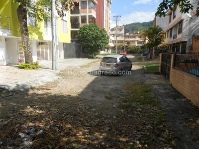 Casa de 5 alcobas en venta en La Pola, Ibagué, 728 m² · foto 16 de 20