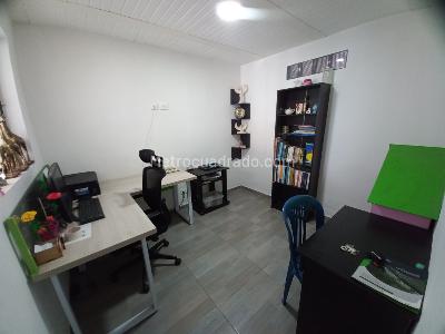 Casa de 3 alcobas en venta en Urb, Ibagué, 123 m² · foto 9 de 20