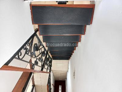 Casa de 5 alcobas en venta en 2 Etapa Del Jordan, Ibagué, 309 m² · foto 20 de 20
