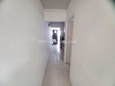 Casa de 2 alcobas en venta en Ciruelos, Ibagué, 60 m² · foto 7 de 16