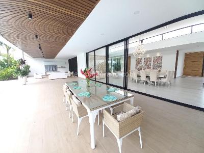 Casa de 5 alcobas en venta en Parcelacion Agroturistica Las Victorias, Ibagué, 1590 m² · foto 7 de 20