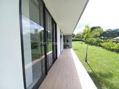 Casa de 5 alcobas en venta en Parcelacion Agroturistica Las Victorias, Ibagué, 1590 m² · foto 9 de 20
