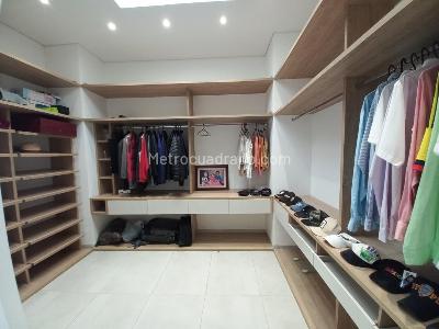 Casa de 5 alcobas en venta en Parcelacion Agroturistica Las Victorias, Ibagué, 1590 m² · foto 11 de 20