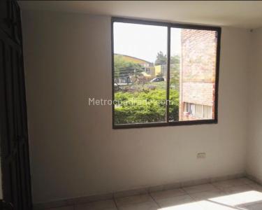 Apartamento de 3 alcobas en venta en Urb, Ibagué, 52 m² · foto 11 de 16