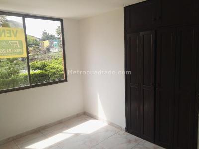 Apartamento de 3 alcobas en venta en Urb, Ibagué, 52 m² · foto 13 de 16