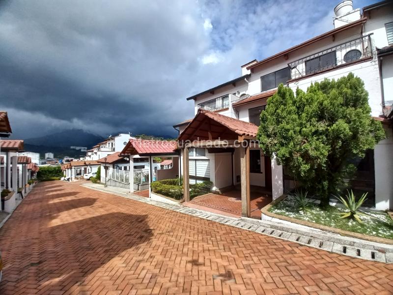 Casa en Venta, C r Las Terrazas Urb Ricon De Piedrapintada, Ibagué - Ansicht 2