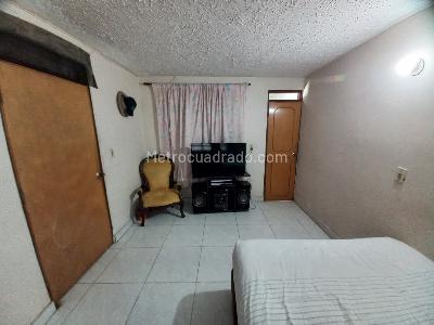 Casa de 5 alcobas en venta en Jardin Quinta Avenida, Ibagué, 147 m² · foto 8 de 20