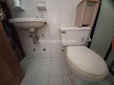 Casa de 5 alcobas en arriendo en Cadiz, Ibagué, 330 m² · foto 8 de 20