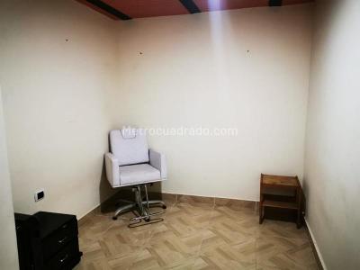 Casa de 5 alcobas en venta en La Mansion Salado, Ibagué, 245 m² · foto 19 de 20