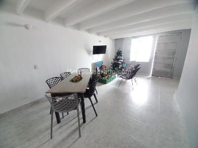 Casa de 2 alcobas en venta en Cuidadela Comfenalco Etapa I, Ibagué, 99 m² · foto 6 de 18