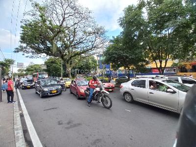 Apartaestudio en venta en Belalcazar, Ibagué, 45 m² · foto 2 de 18