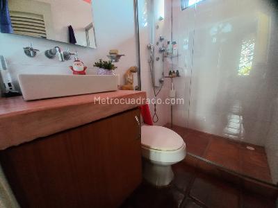 Casa de 5 alcobas en venta en Los Remansos La Tablita, Ibagué, 240 m² · foto 15 de 20