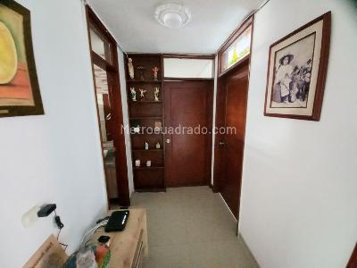 Apartamento de 3 alcobas en venta en Edificio Orquidea Piso 2 Sin Ascensor, Ibagué, 127 m² · foto 8 de 20