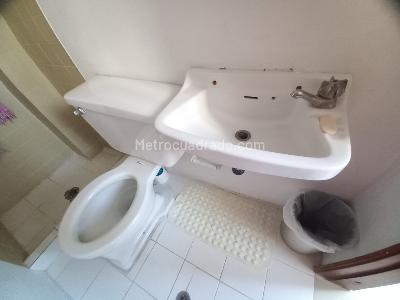 Apartamento de 3 alcobas en venta en Edificio Orquidea Piso 2 Sin Ascensor, Ibagué, 127 m² · foto 18 de 20