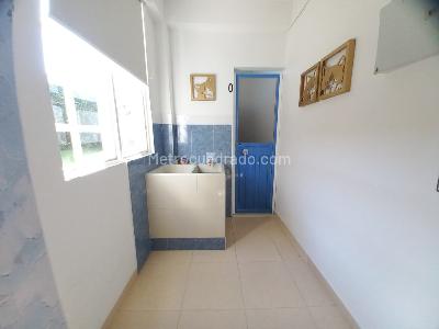 Casa de 5 alcobas en venta en Villa Lorely Aparco, Ibagué, 307 m² · foto 14 de 20