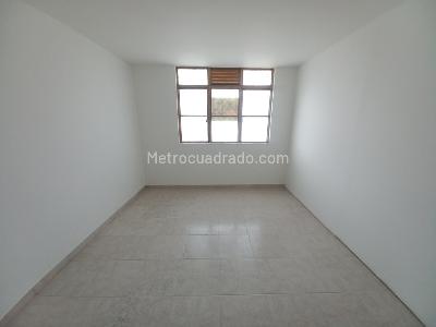 Casa de 5 alcobas en venta en Casa Club, Ibagué, 400 m² · foto 6 de 20