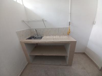 Casa de 5 alcobas en venta en Casa Club, Ibagué, 400 m² · foto 10 de 20
