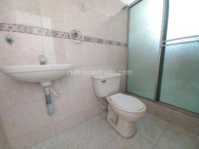 Casa de 5 alcobas en venta en Casa Club, Ibagué, 400 m² · foto 17 de 20