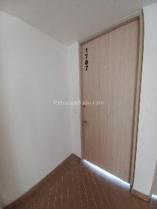 Apartamento de 3 alcobas en venta en Mirador De Los Andes Piso 17, Ibagué, 69 m² · foto 5 de 20